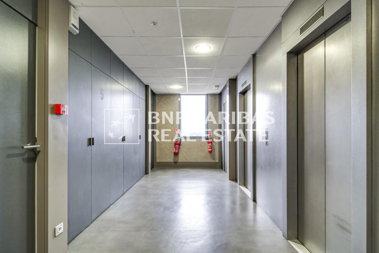 Bureau La Plaine Saint-Denis 1484m² Location bureau La Plaine Saint-Denis Seine-Saint-Denis OLBUR2106932 1